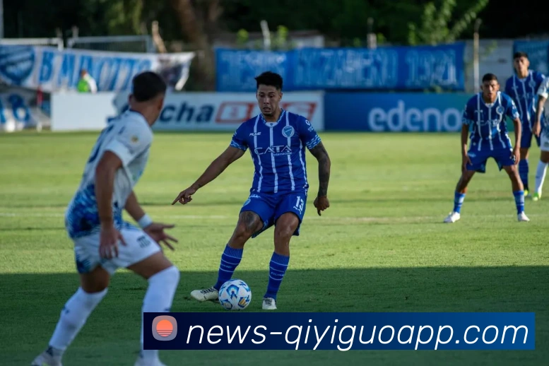 意大利前锋坎比亚吉因小腿不适退出国家队训练营影响备战情况